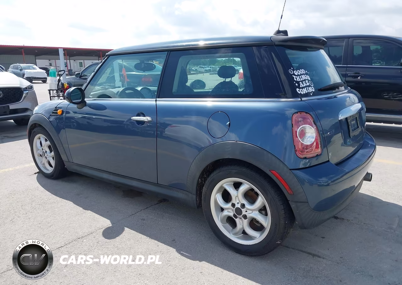2011 Mini Cooper VIN:WMWSU3C59BT091905 - 3