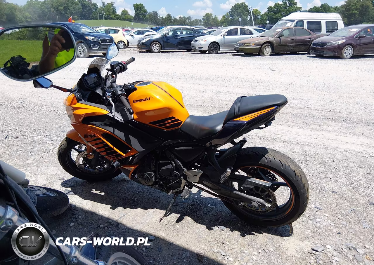 2025 Kawasaki Ex650 P VIN:ML5EXEP11SDAF7504 - 13