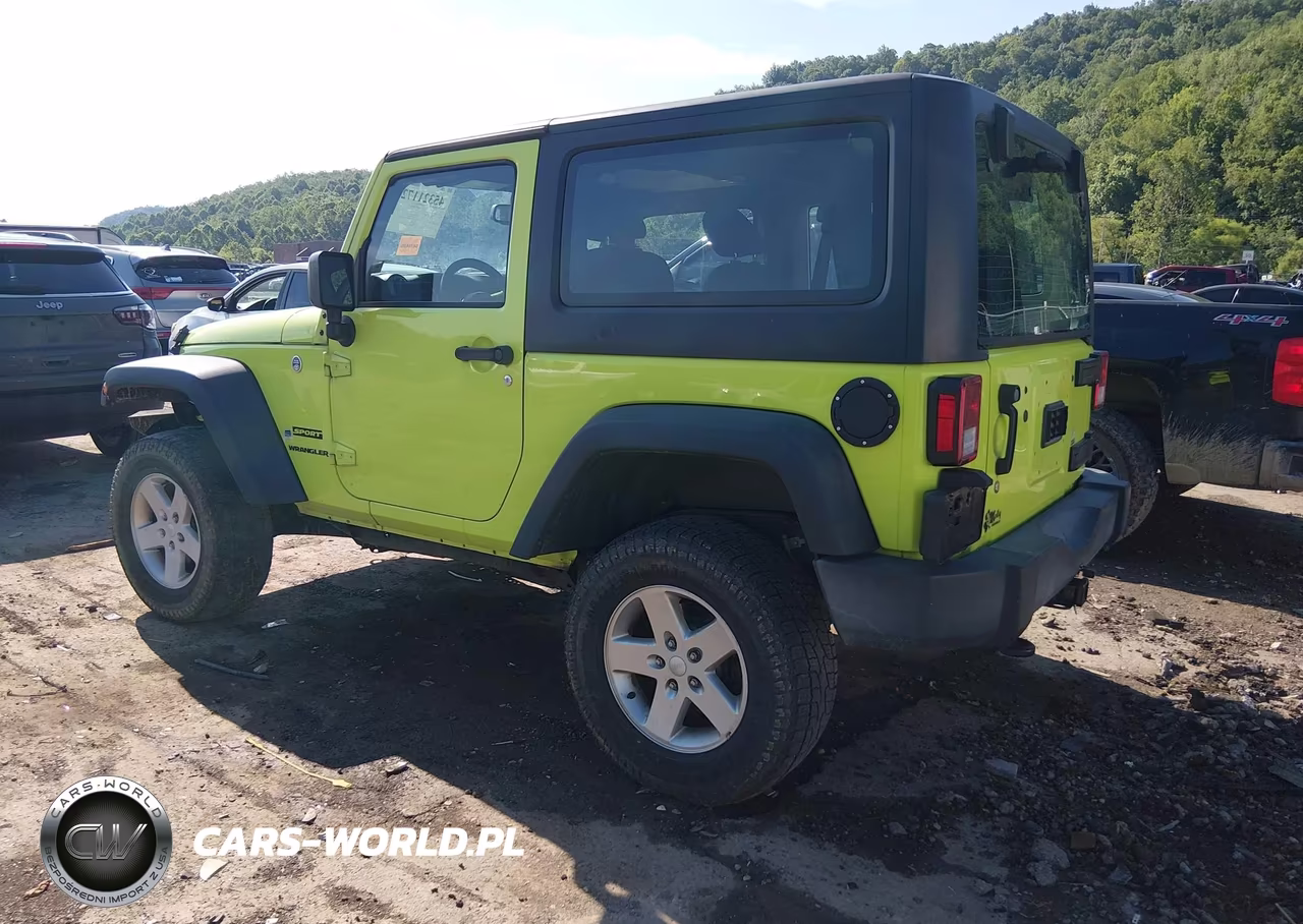 2016 Jeep Wrangler Sport VIN:1C4AJWAG7GL318240 - 3