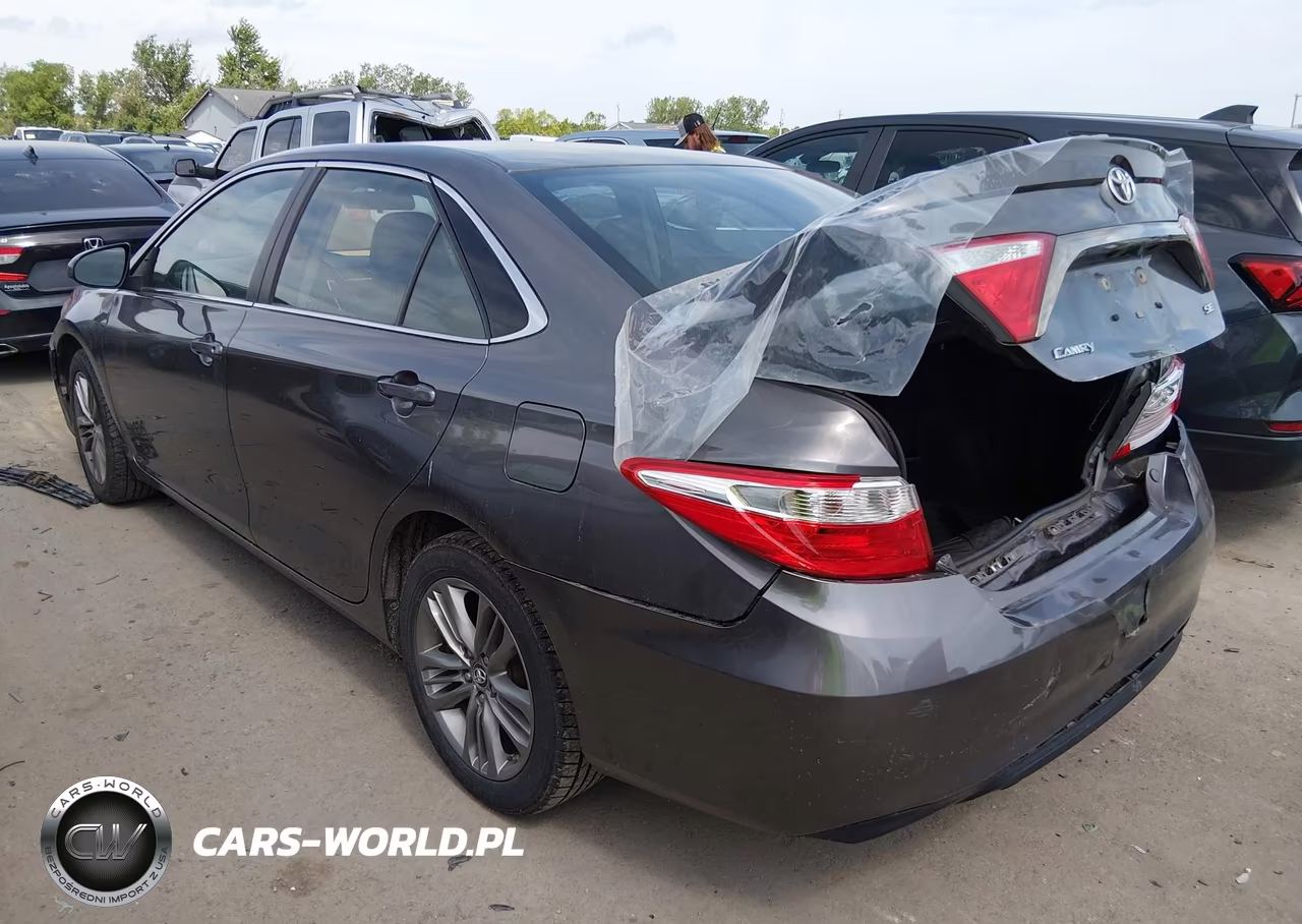 2017 Toyota Camry Se VIN:4T1BF1FK7HU377284 - 3