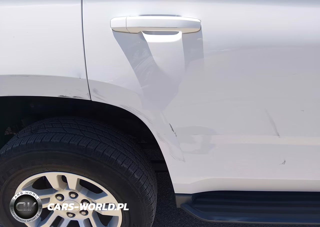2018 Chevrolet Tahoe Commercial Fleet VIN:1GNSKFECXJR302361 - 6