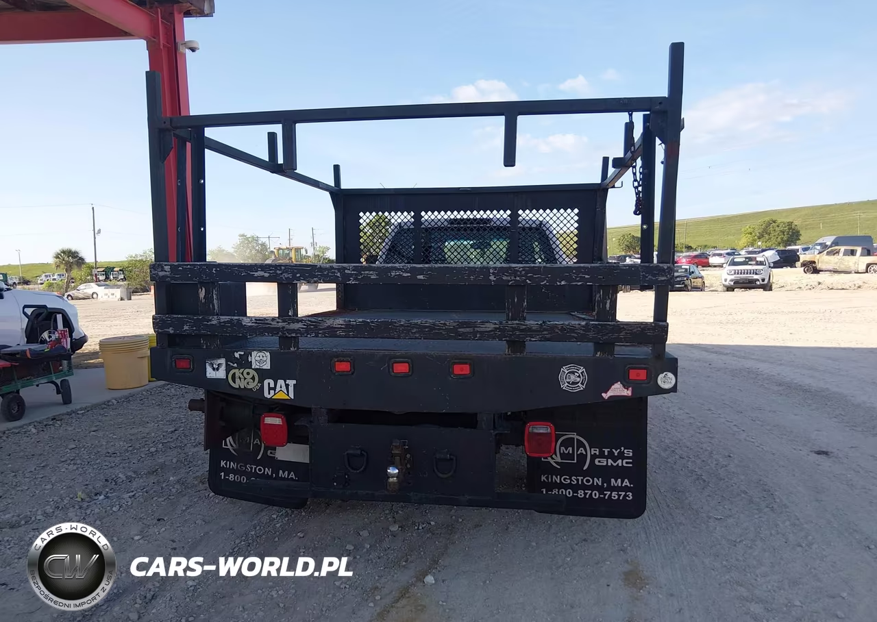 2007 GMC Sierra 3500 Chassis Work Truck VIN:1GDJK396X7E585220 - 15