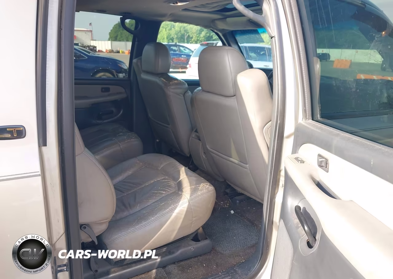 2000 Chevrolet Suburban 1500 Lt VIN:3GNFK16T1YG188781 - 8
