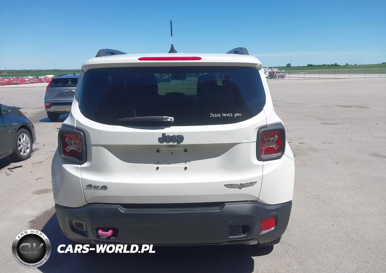 2017 Jeep Renegade Deserthawk 4X4 VIN:ZACCJBCB4HPF73900 - 16