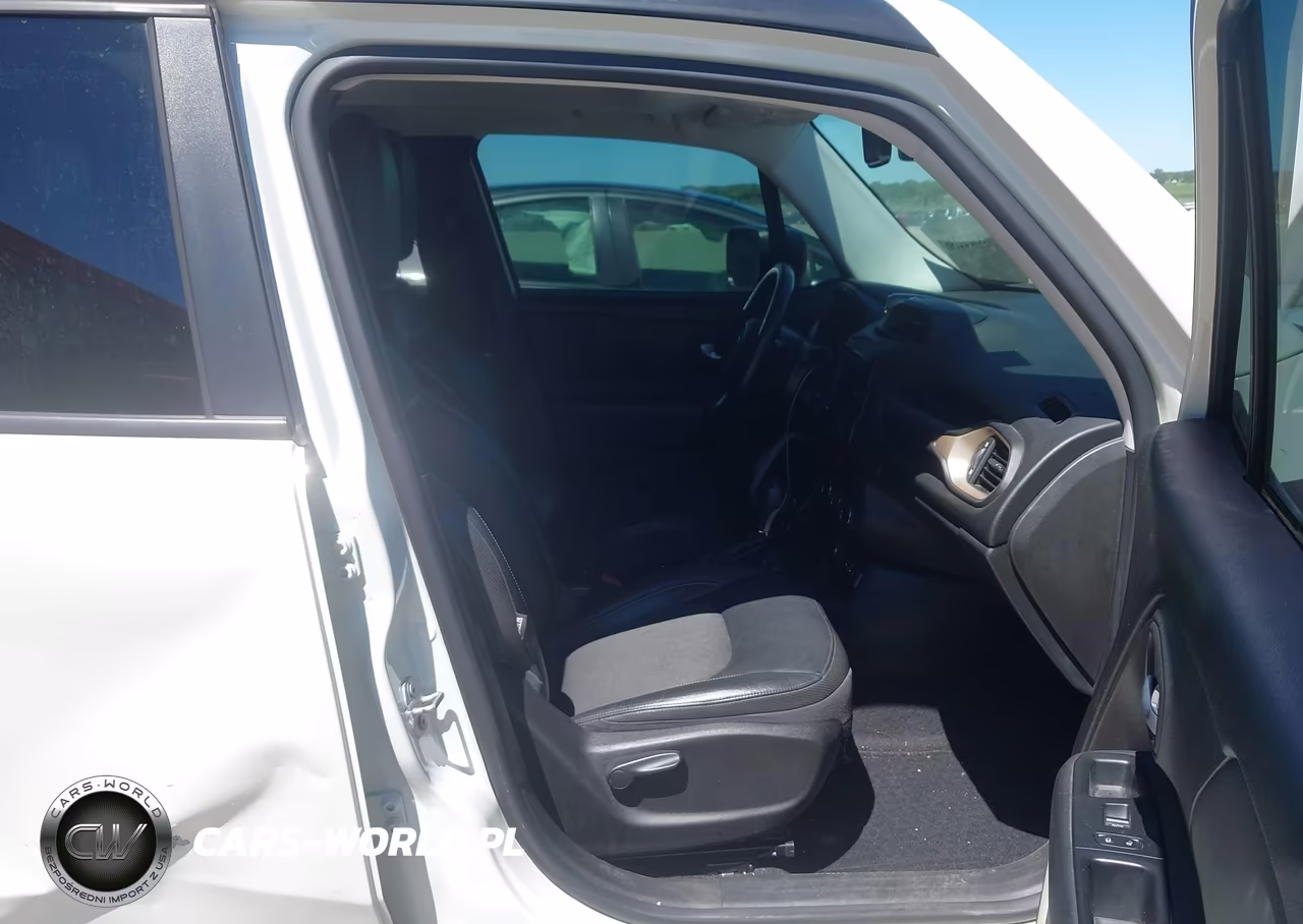 2017 Jeep Renegade Deserthawk 4X4 VIN:ZACCJBCB4HPF73900 - 5