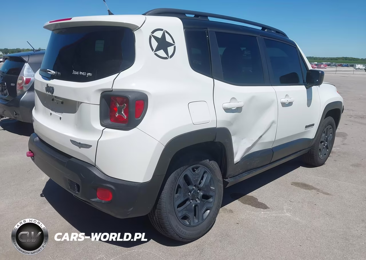 2017 Jeep Renegade Deserthawk 4X4 VIN:ZACCJBCB4HPF73900 - 6