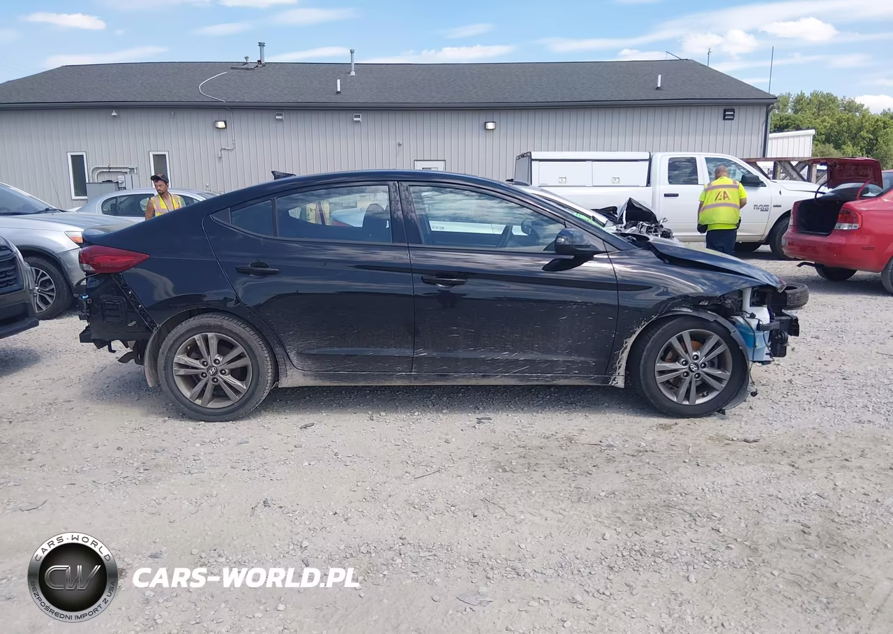 2018 Hyundai Elantra Value Edition VIN:5NPD84LF9JH266848 - 13