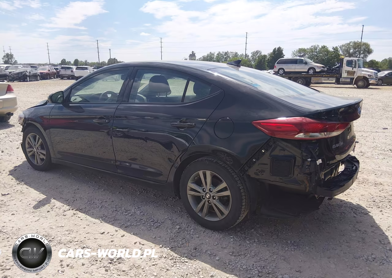 2018 Hyundai Elantra Value Edition VIN:5NPD84LF9JH266848 - 3