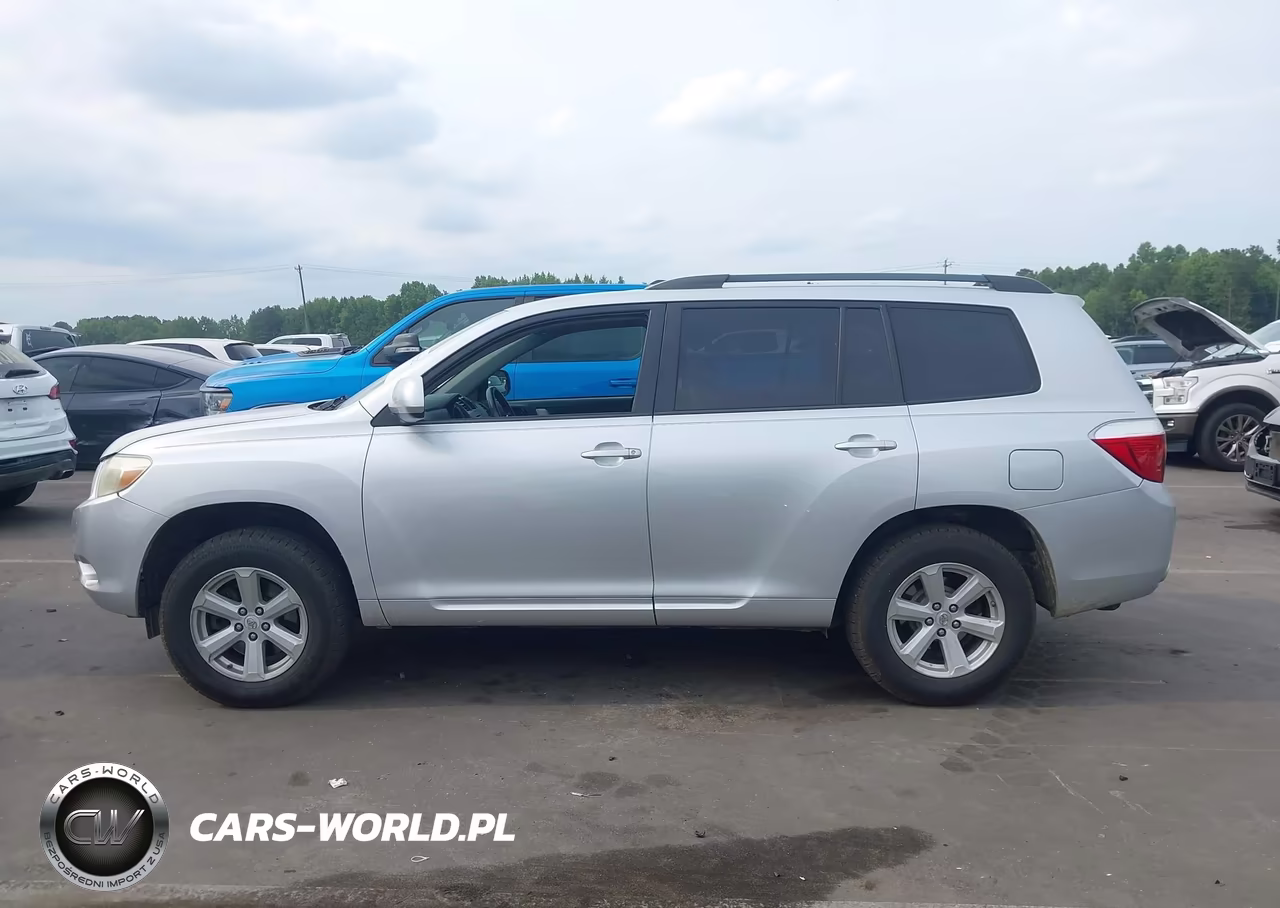 2010 Toyota Highlander Base V6 VIN:5TDBK3EH1AS012336 - 14