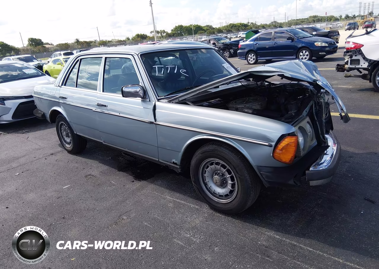 1982 Mercedes-Benz 240 D