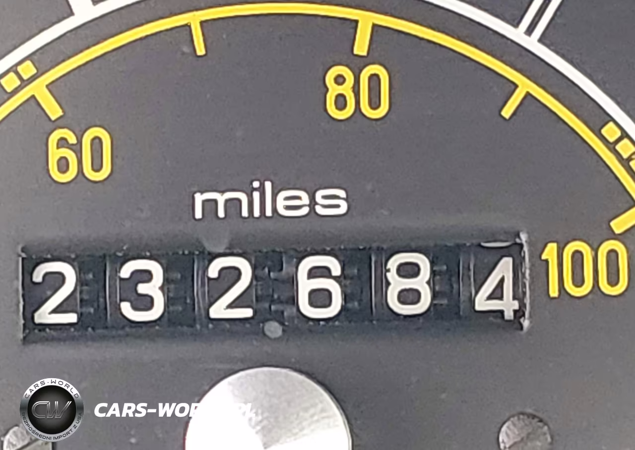 1982 Mercedes-Benz 240 D VIN:WDBAB23A2CB338375 - 14