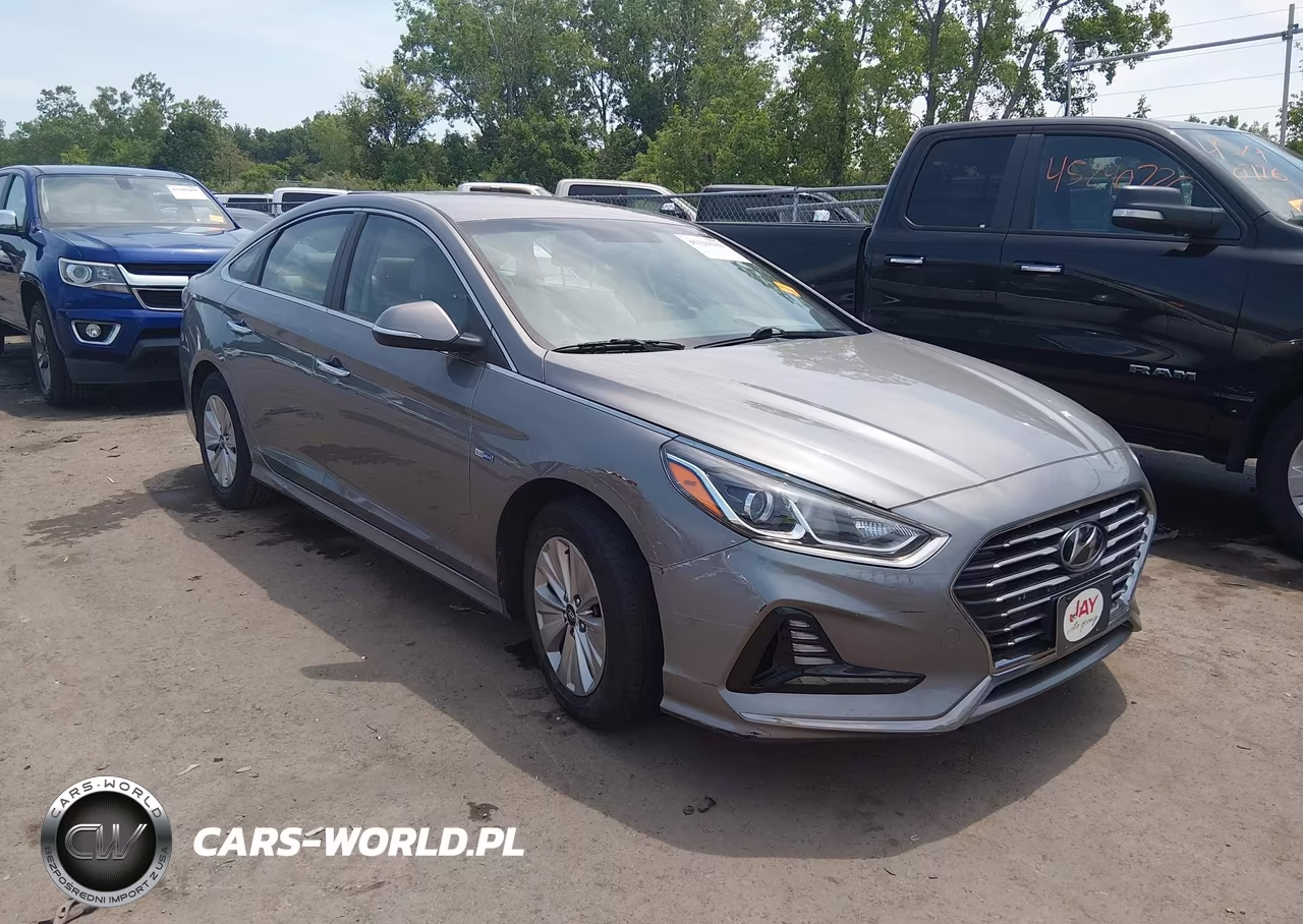 2018 Hyundai Sonata Hybrid Se