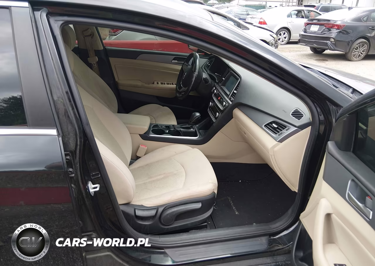 2019 Hyundai Sonata Sel VIN:5NPE34AF7KH780382 - 5