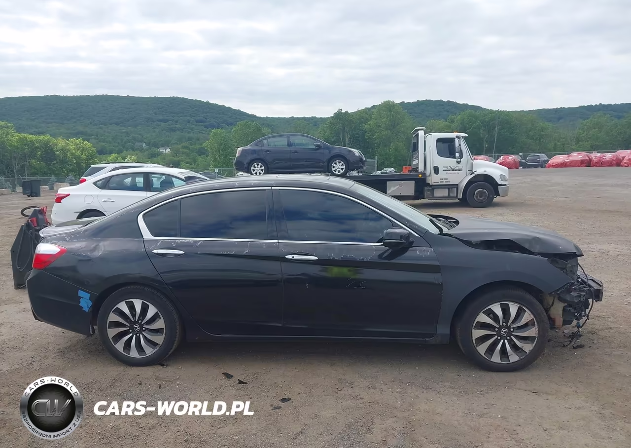 2015 Honda Accord Hybrid Ex-L VIN:1HGCR6F5XFA008569 - 14