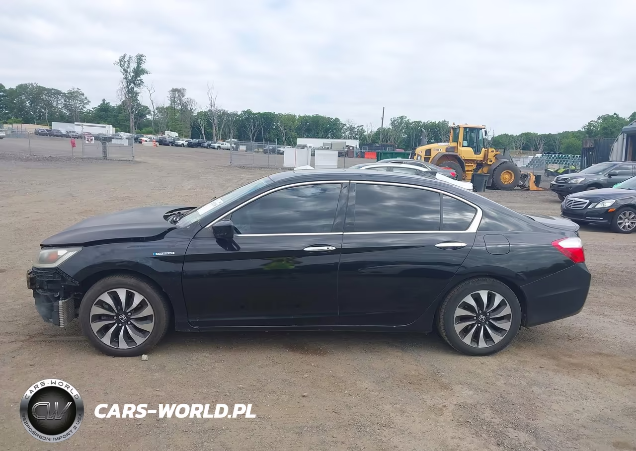2015 Honda Accord Hybrid Ex-L VIN:1HGCR6F5XFA008569 - 15