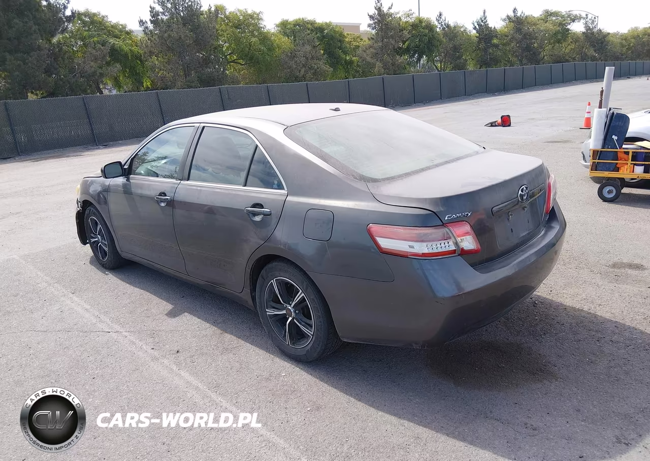 2011 Toyota Camry Le VIN:4T1BF3EK9BU160016 - 3