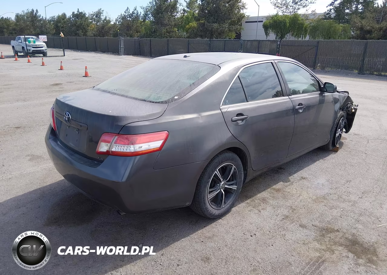 2011 Toyota Camry Le VIN:4T1BF3EK9BU160016 - 4