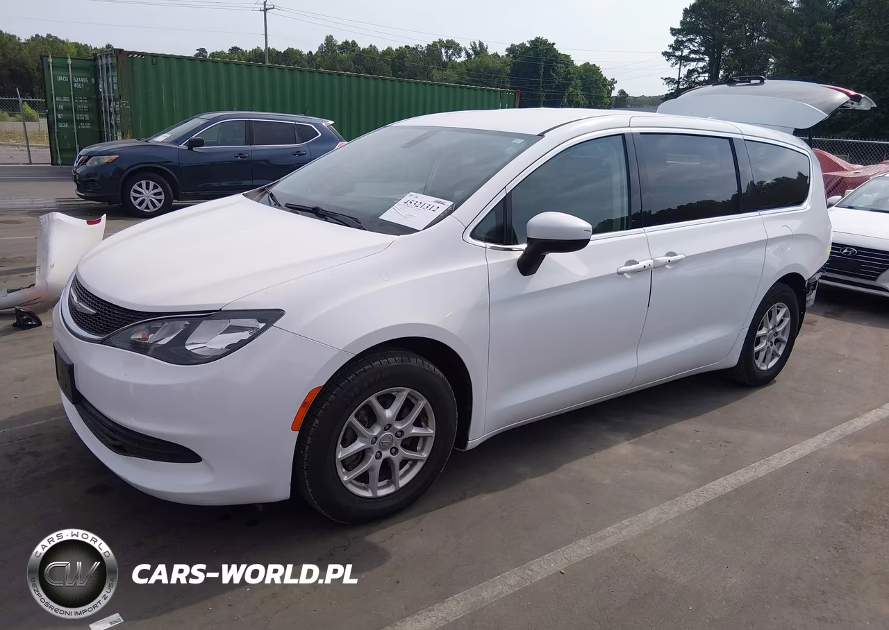2017 Chrysler Pacifica Touring VIN:2C4RC1DG8HR831176 - 2