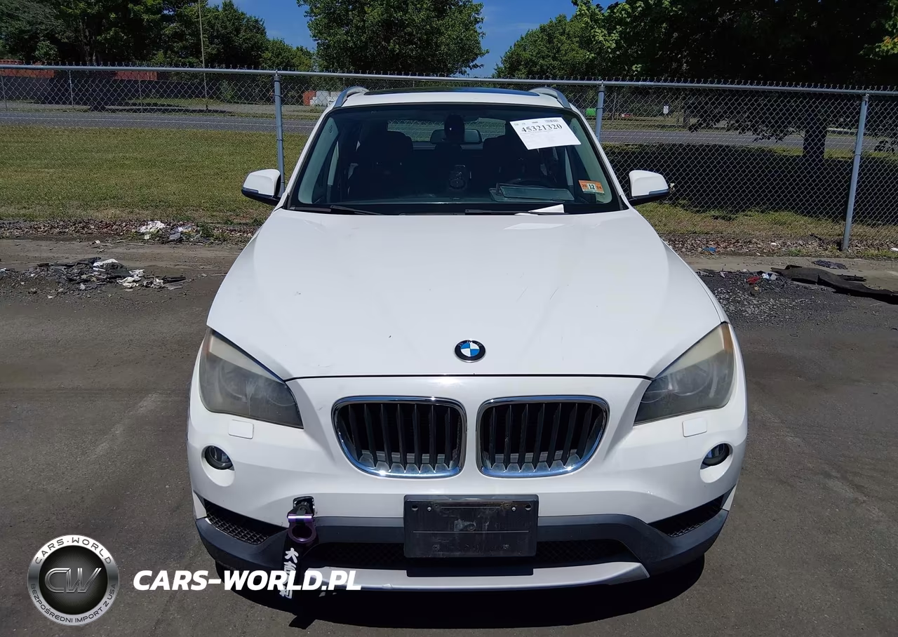 2014 BMW X1 xDrive28I VIN:WBAVL1C55EVY14579 - 12