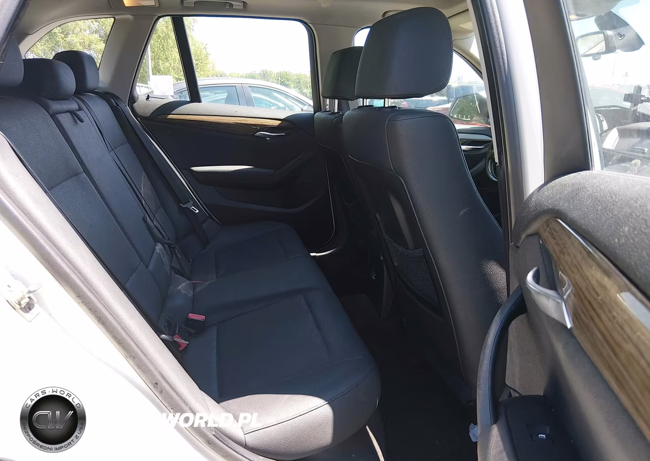 2014 BMW X1 xDrive28I VIN:WBAVL1C55EVY14579 - 8