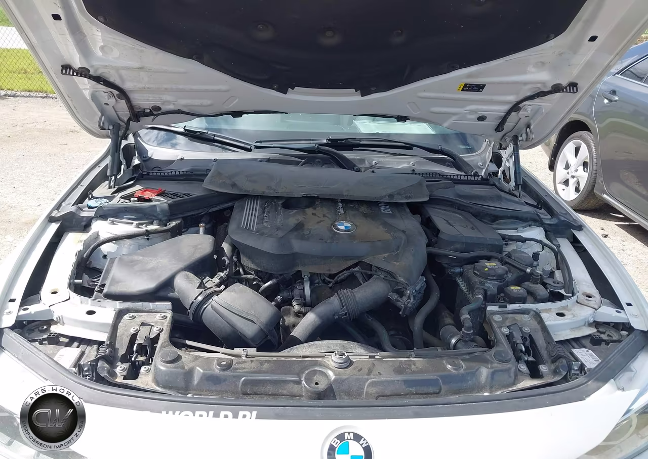 2018 BMW 330I VIN:WBA8B9C52JK677093 - 10