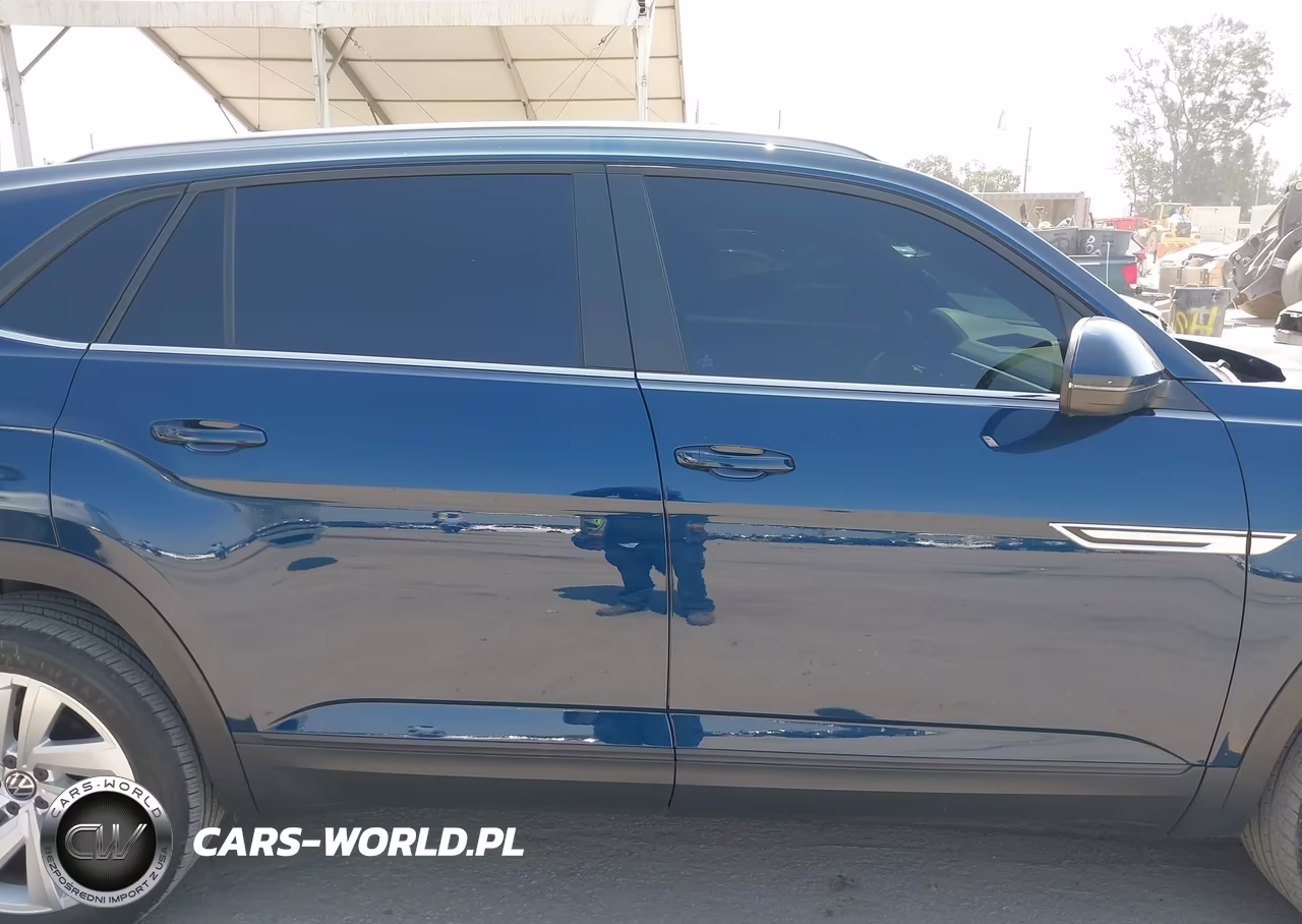 VOLKSWAGEN ATLAS CROS VIN:1V2KE2CA7NC226549 - 13