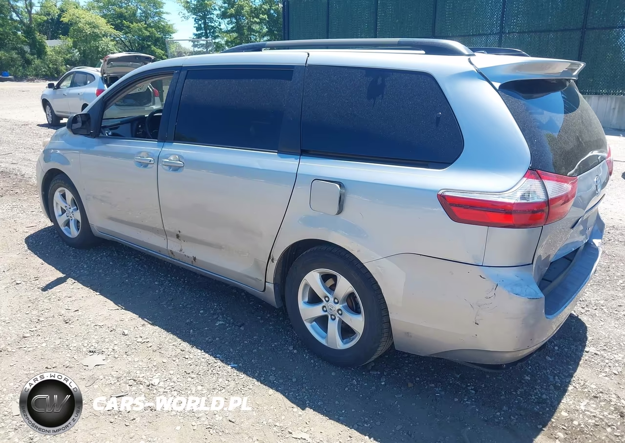2016 Toyota Sienna Le 8 Passenger VIN:5TDKK3DC1GS719743 - 3