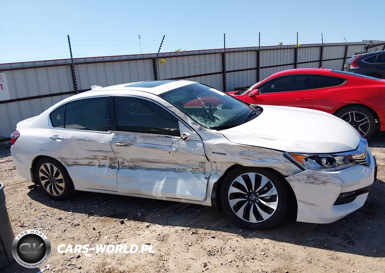 2017 Honda Accord Hybrid Ex-L VIN:JHMCR6F50HC007466 - 13