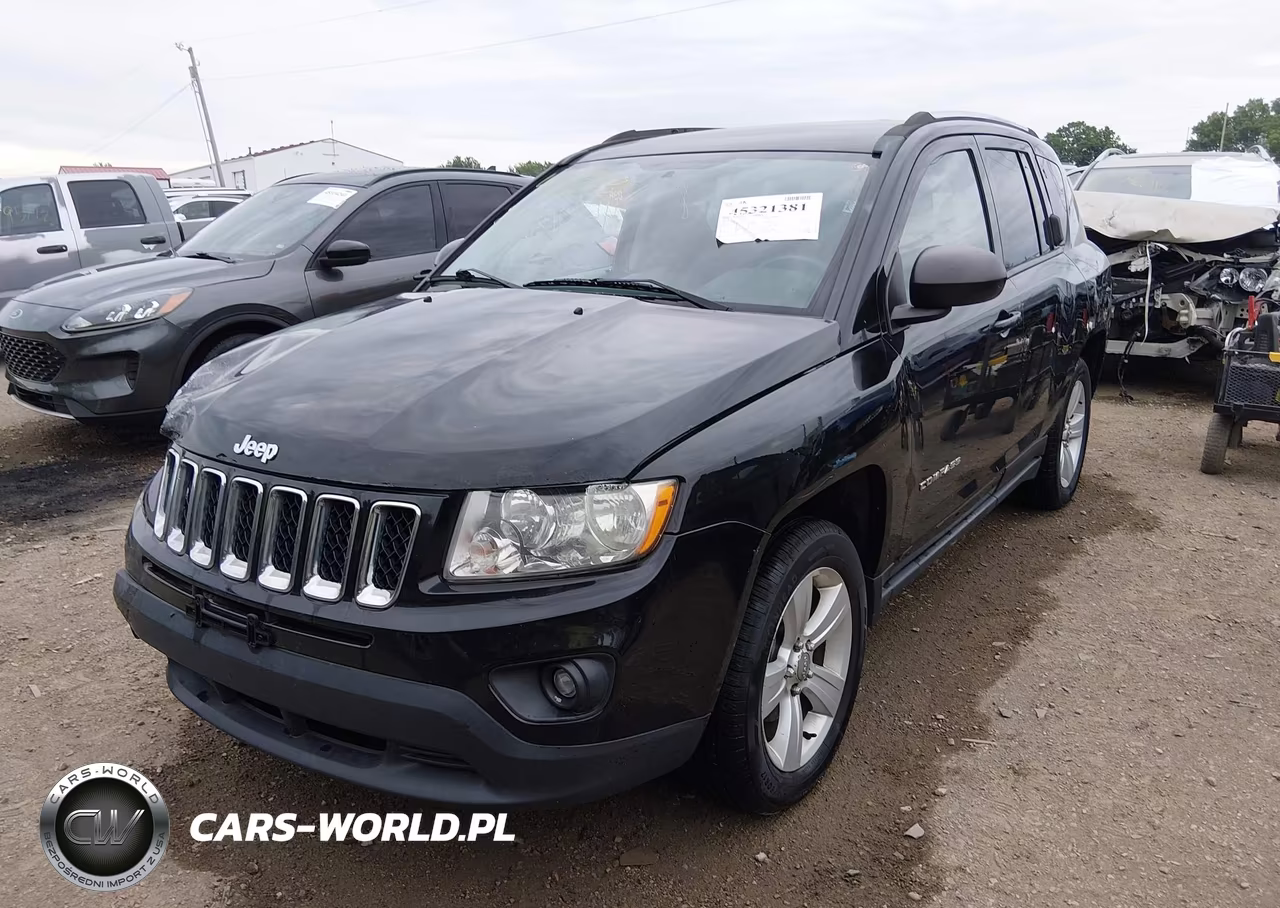 2013 Jeep Compass Latitude VIN:1C4NJCEB3DD197145 - 2