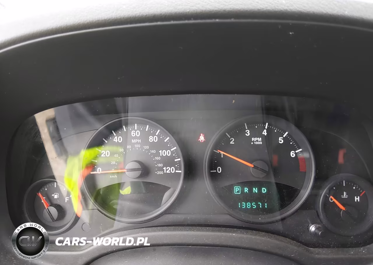 2013 Jeep Compass Latitude VIN:1C4NJCEB3DD197145 - 7