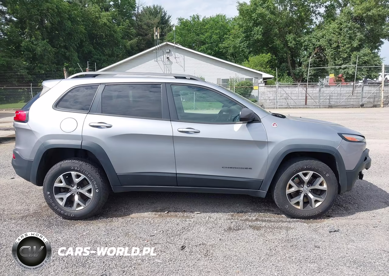 2014 Jeep Cherokee Trailhawk VIN:1C4PJMBBXEW132396 - 14