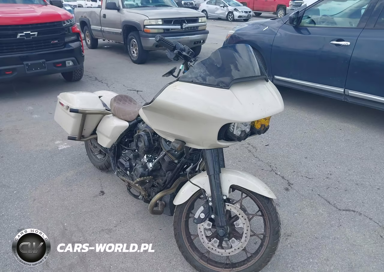 2023 Harley-Davidson Fltrxst – zdjęcie 1 z 13