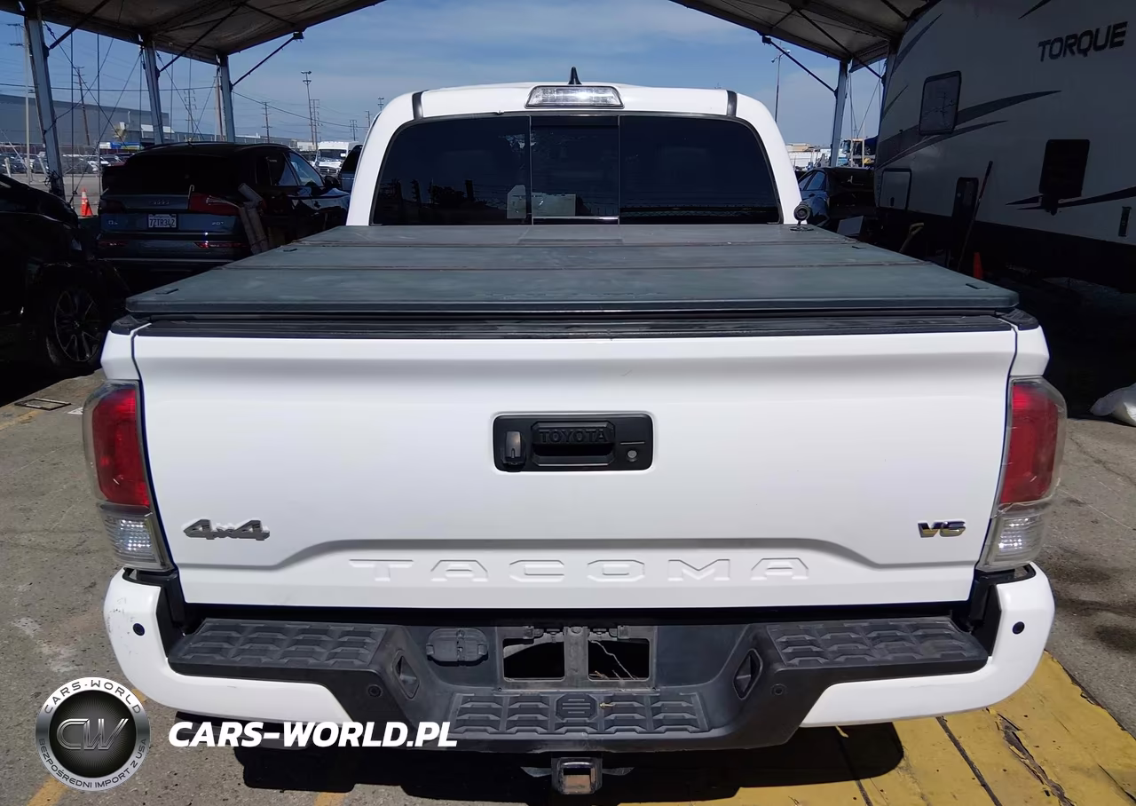 2018 Toyota Tacoma Limited VIN:3TMGZ5AN2JM167857 - 17