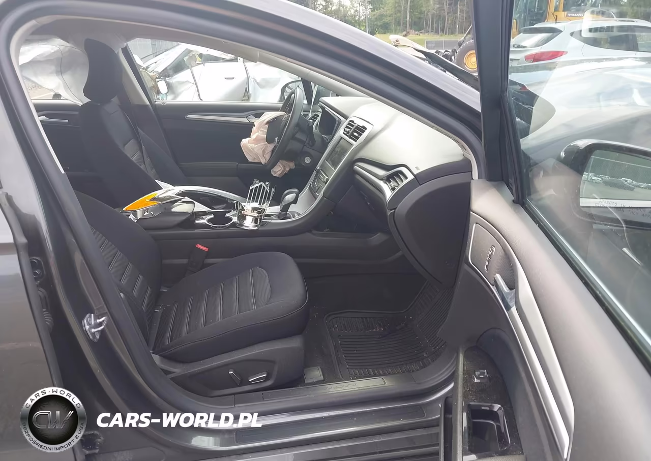 2016 Ford Fusion Se VIN:3FA6P0H73GR402263 - 5