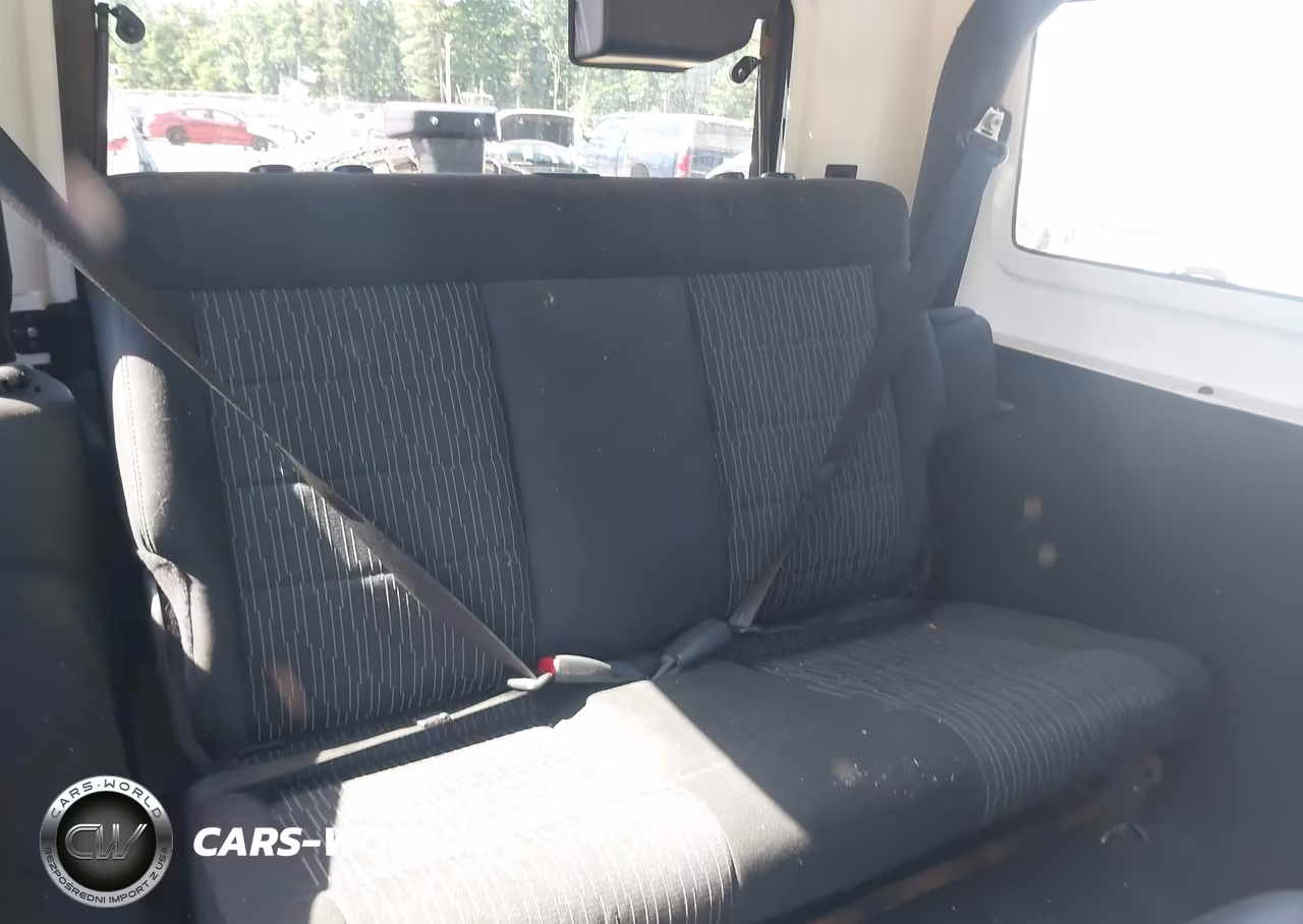 2012 Jeep Wrangler Sport VIN:1C4AJWAG9CL258200 - 8