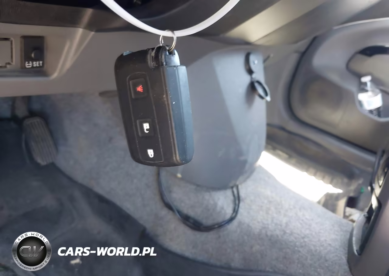 2007 Toyota Prius VIN:JTDKB20UX77666852 - 11