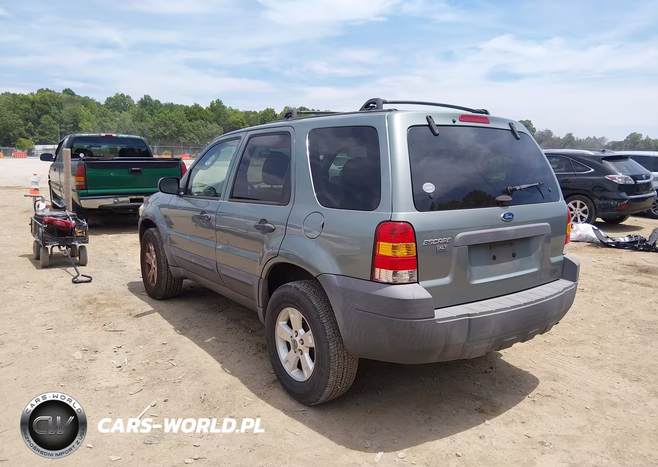2007 Ford Escape Xlt VIN:1FMYU03Z07KA51316 - 3