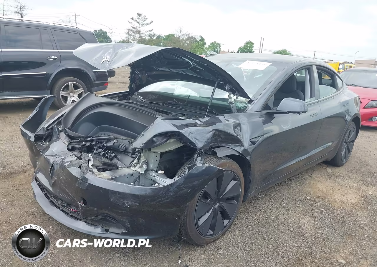 2025 Tesla Model 3 Long Range Rear-Wheel Drive-Standard Rear-Wheel Drive VIN:5YJ3E1EA0SF914436 - 6