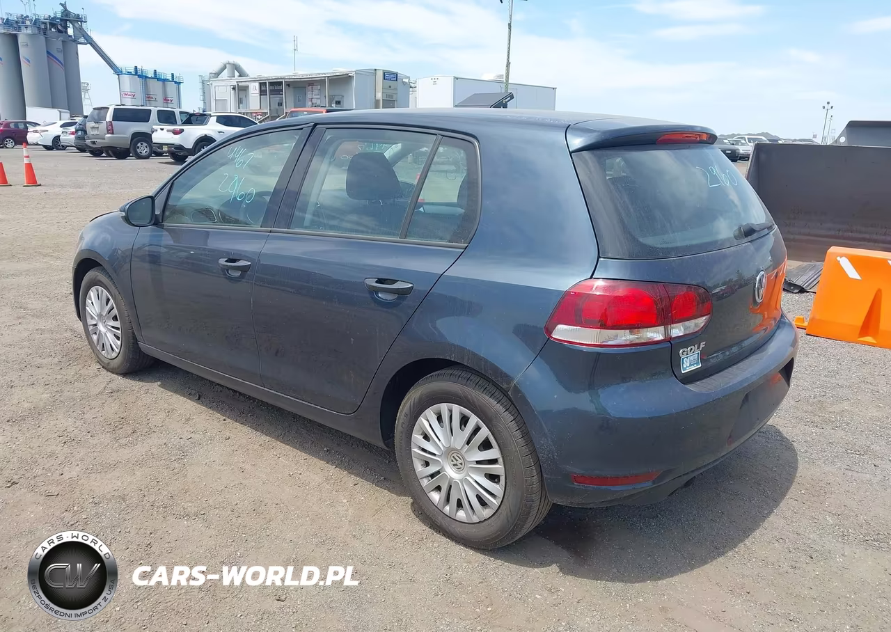 2013 Volkswagen Golf 2.5L 4-Door VIN:WVWDB7AJ9DW135508 - 3