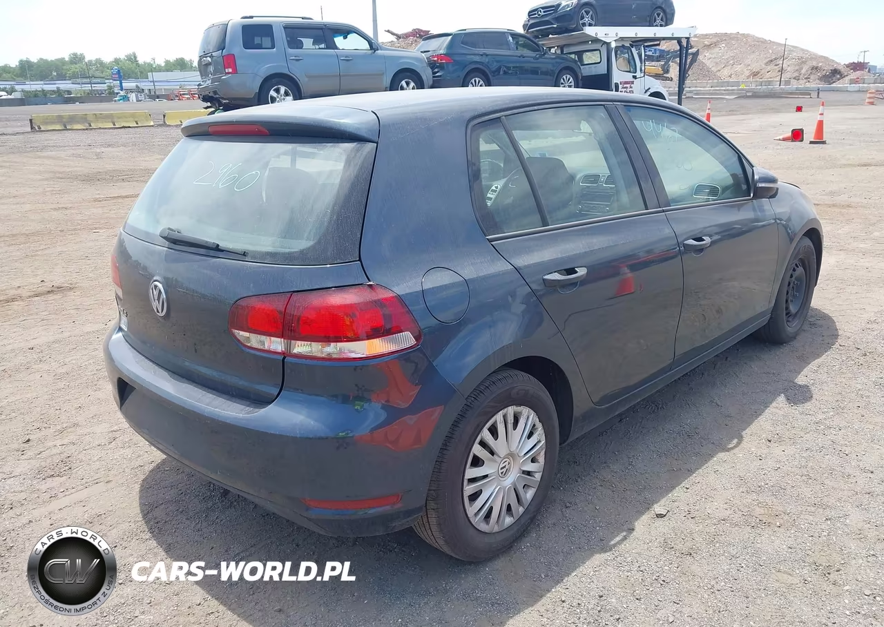 2013 Volkswagen Golf 2.5L 4-Door VIN:WVWDB7AJ9DW135508 - 4