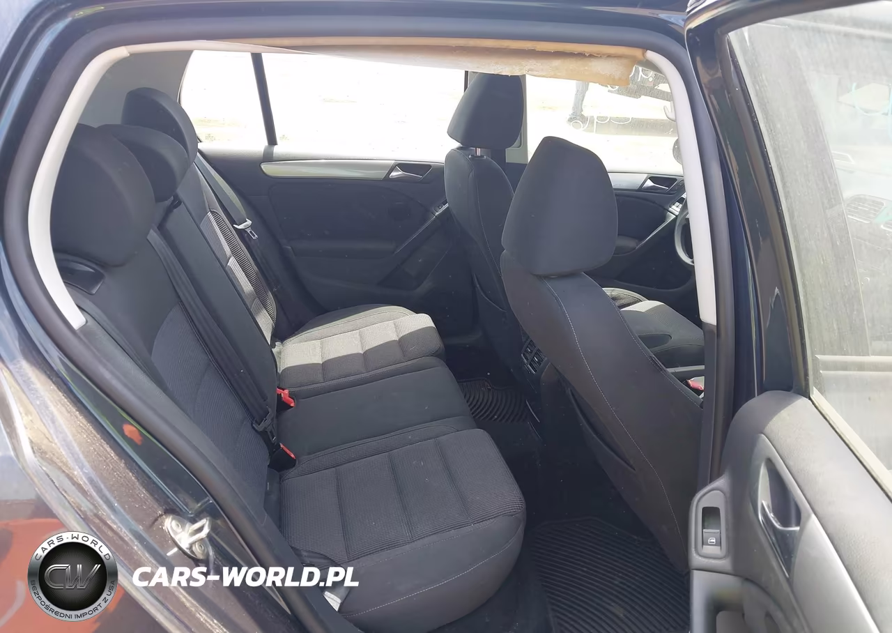 2013 Volkswagen Golf 2.5L 4-Door VIN:WVWDB7AJ9DW135508 - 8