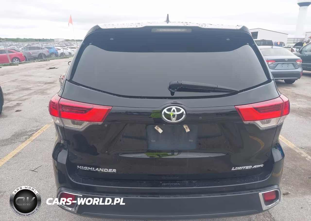 2019 Toyota Highlander Limited Platinum VIN:5TDDZRFH1KS722408 - 16
