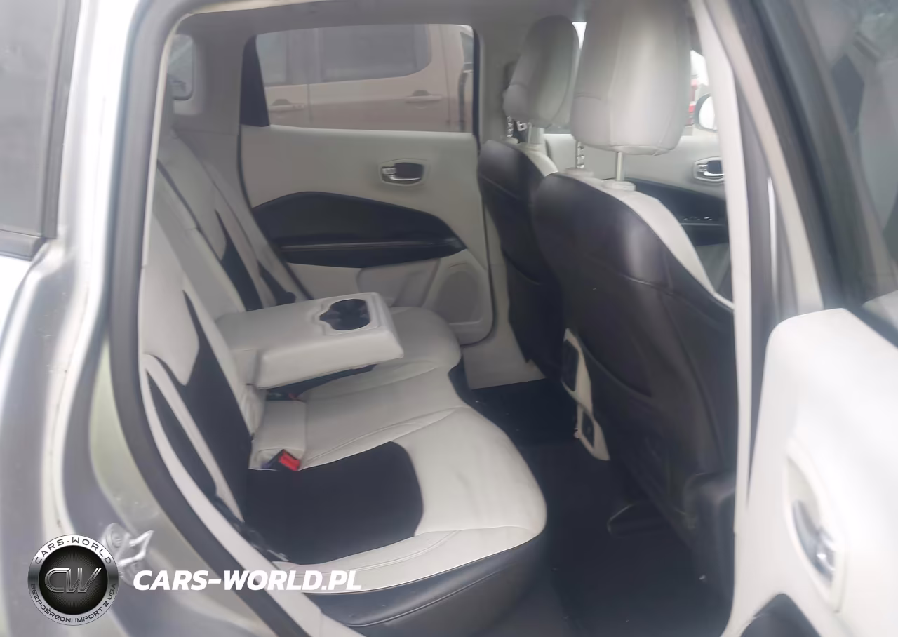 2018 Jeep Compass Latitude Fwd VIN:3C4NJCBB2JT263193 - 8