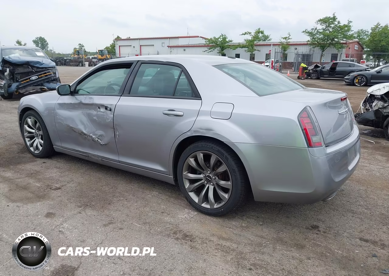 2014 Chrysler 300 300S VIN:2C3CCABG3EH236914 - 3
