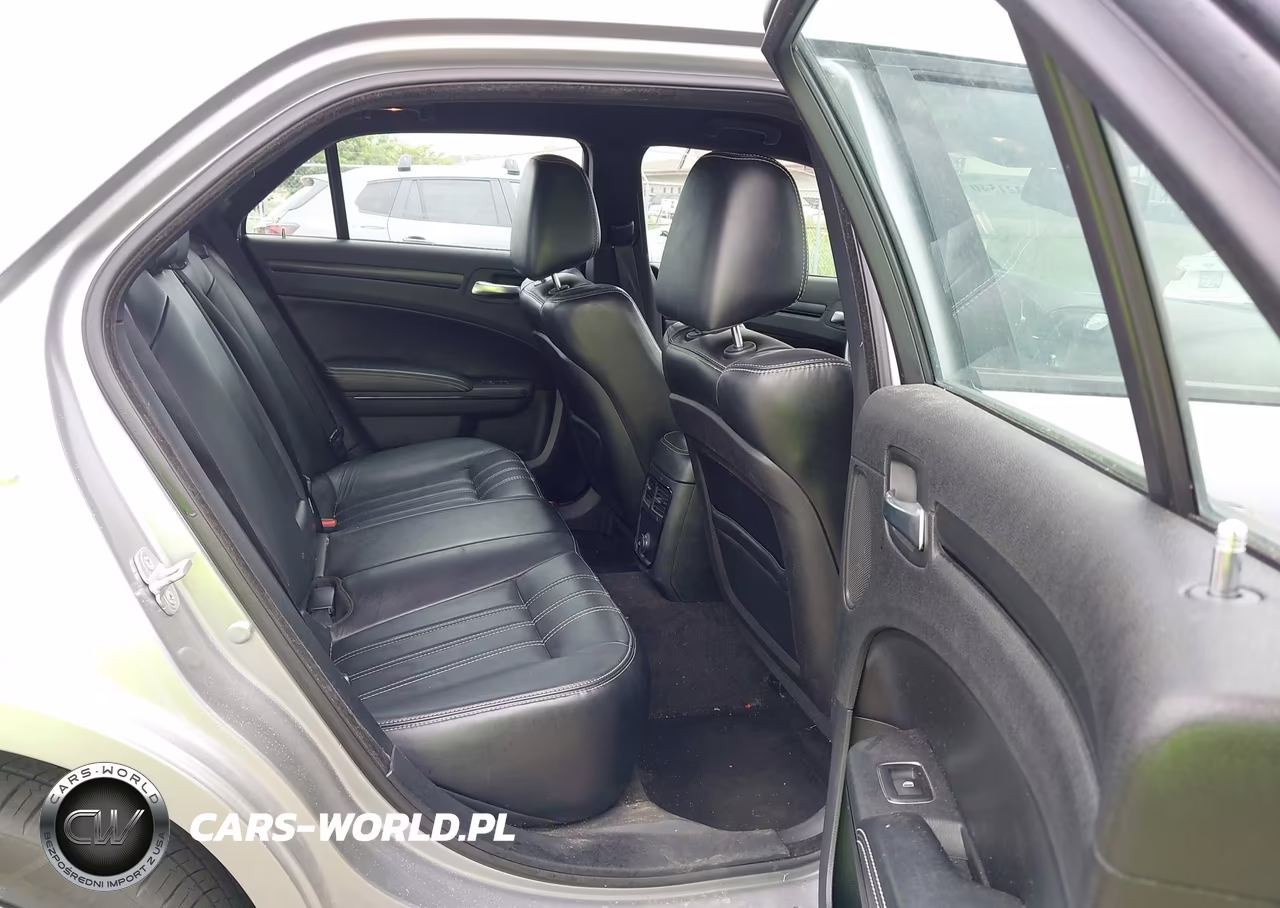 2014 Chrysler 300 300S VIN:2C3CCABG3EH236914 - 8