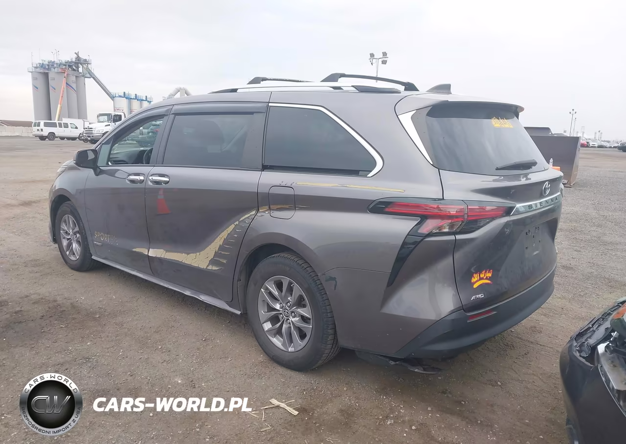 2021 Toyota Sienna Le VIN:5TDKSKFC0MS008182 - 3