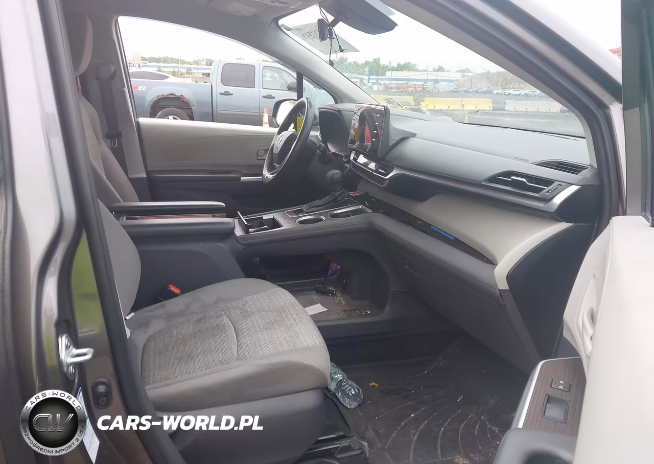 2021 Toyota Sienna Le VIN:5TDKSKFC0MS008182 - 5