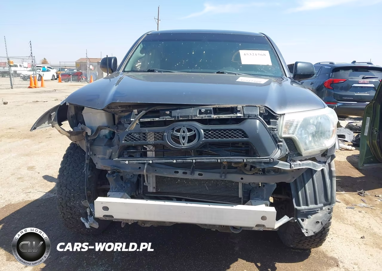2015 Toyota Tacoma Base V6 VIN:5TFLU4EN1FX142158 - 13