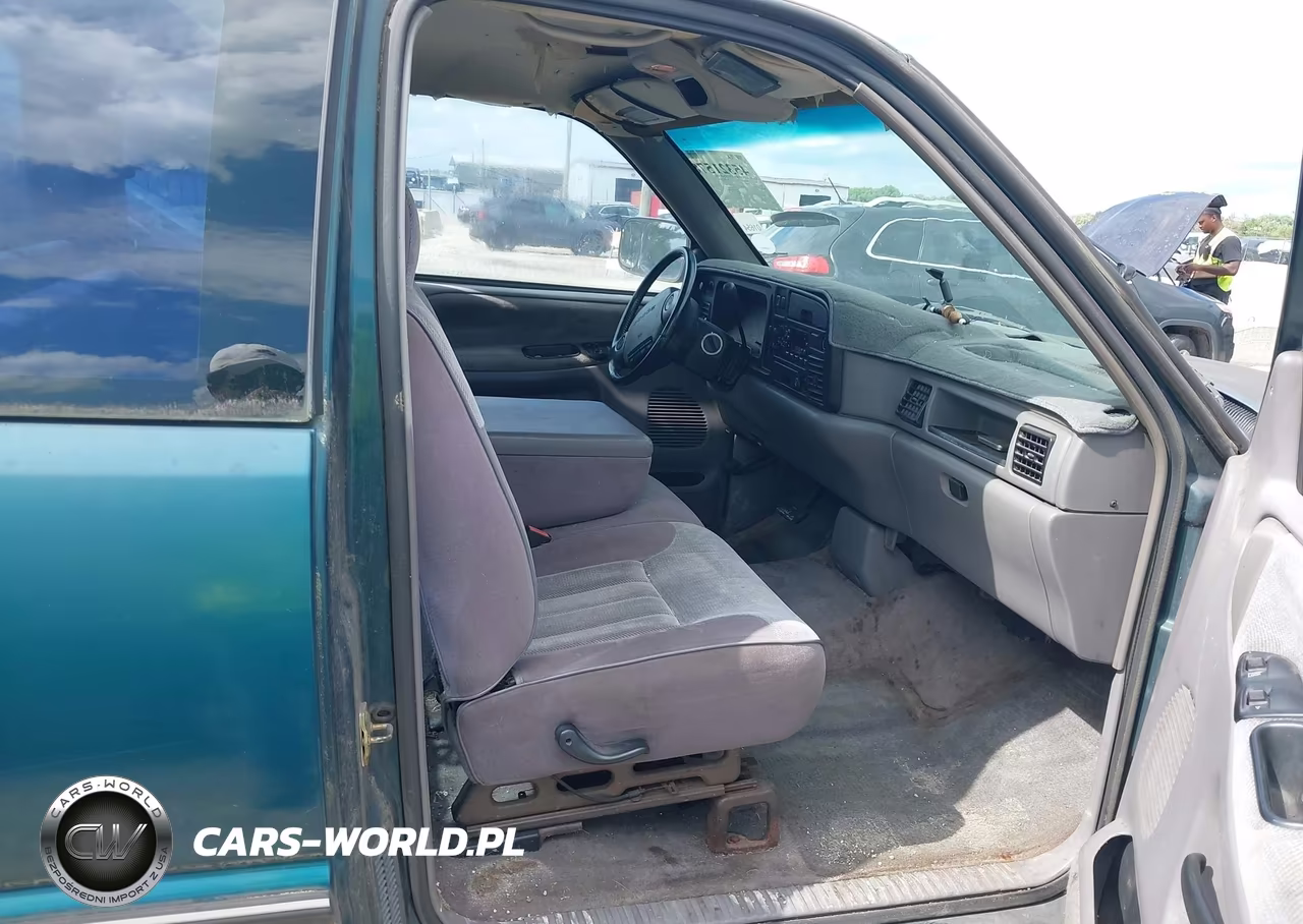1996 Dodge Ram 2500 VIN:3B7KC23WXTM159105 - 5