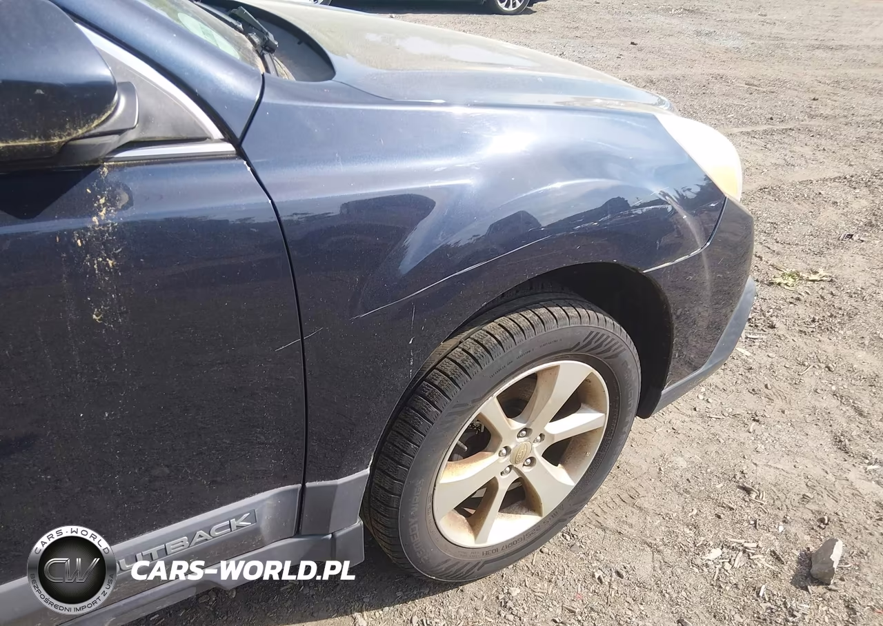 2013 Subaru Outback 2.5I Premium VIN:4S4BRBCC1D3224961 - 13